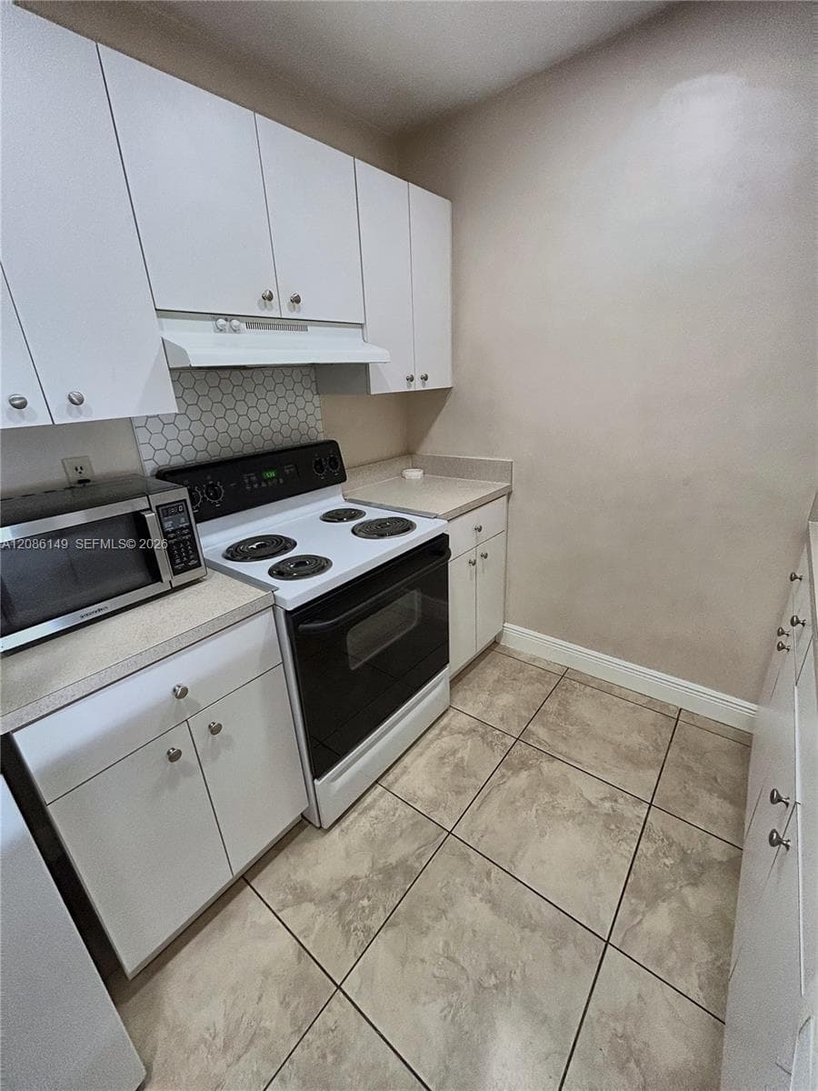 DADELAND CAPRI CONDO · #C214 in Miami - Photo 8
