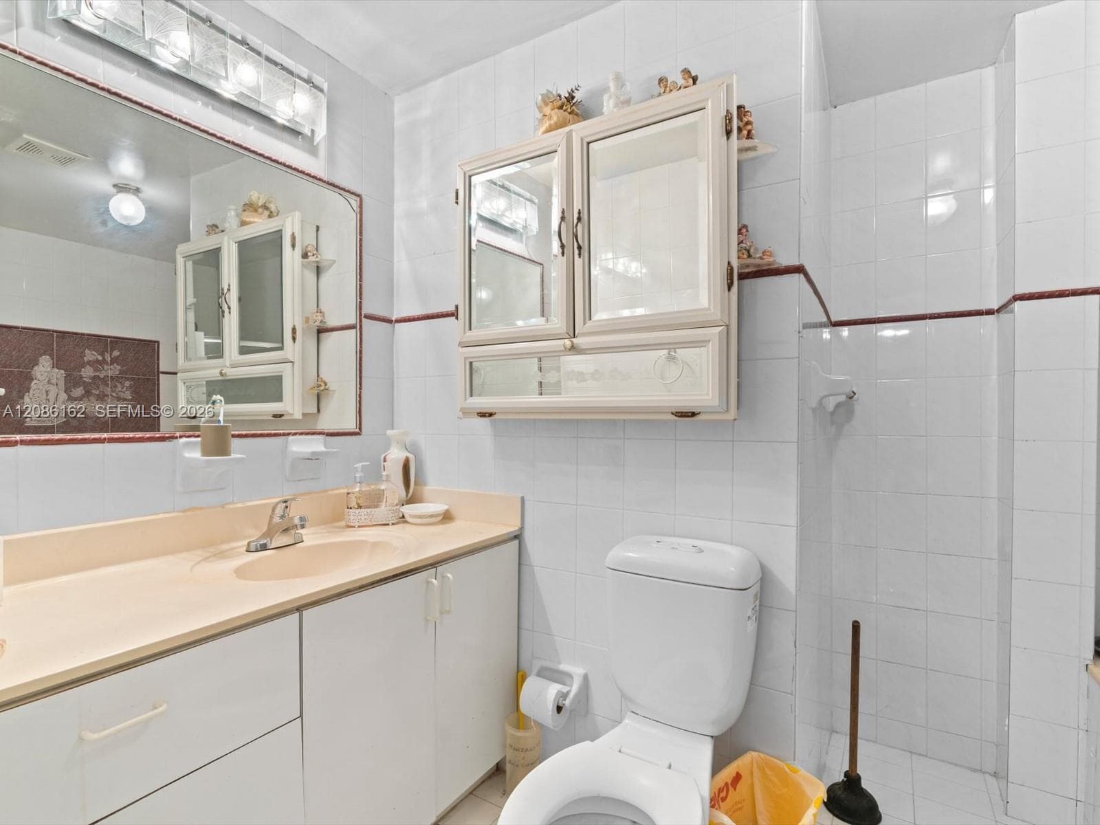 1236 Michigan Ave photo 36