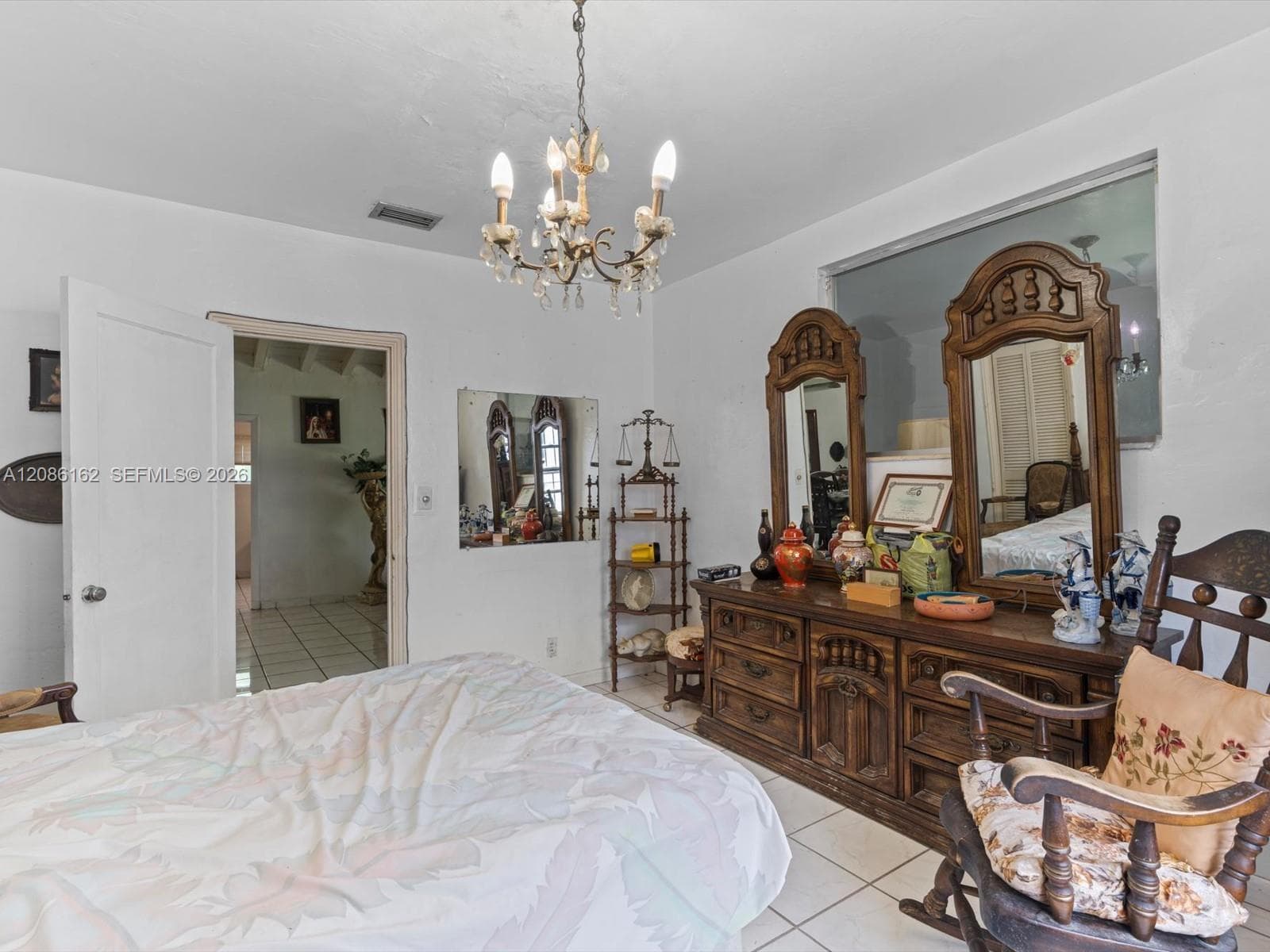 1236 Michigan Ave photo 11