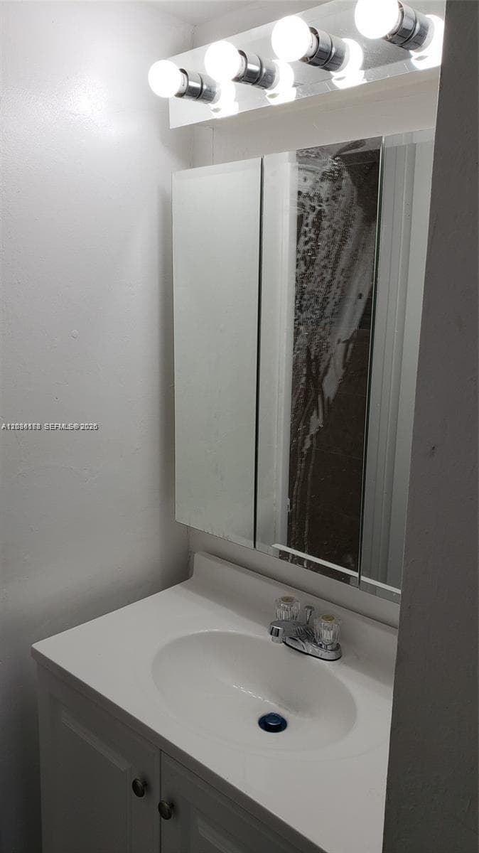 KINGS COVE CONDO · #214 in Hialeah - Photo 16