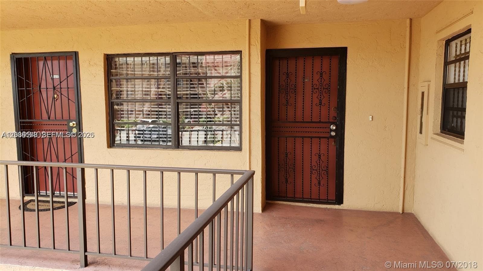 KINGS COVE CONDO · #214 in Hialeah - Photo 4