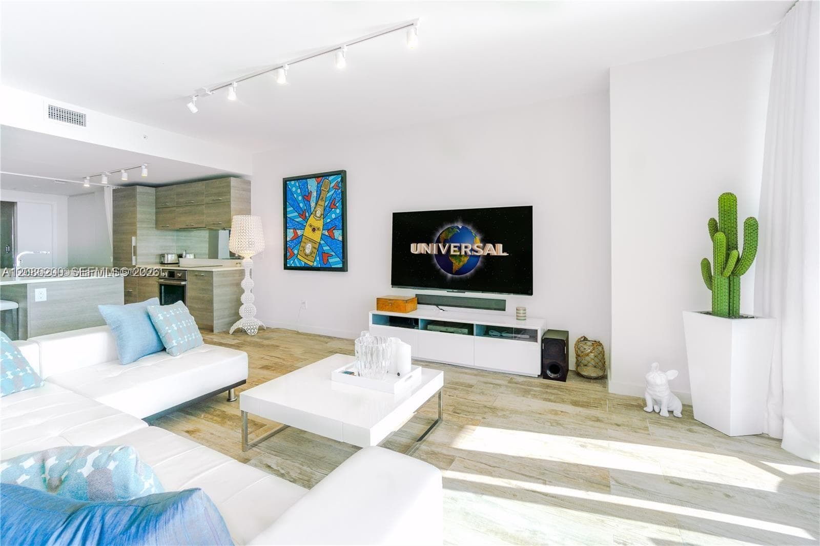 Paraiso Bay · #4402 in Miami - Photo 6