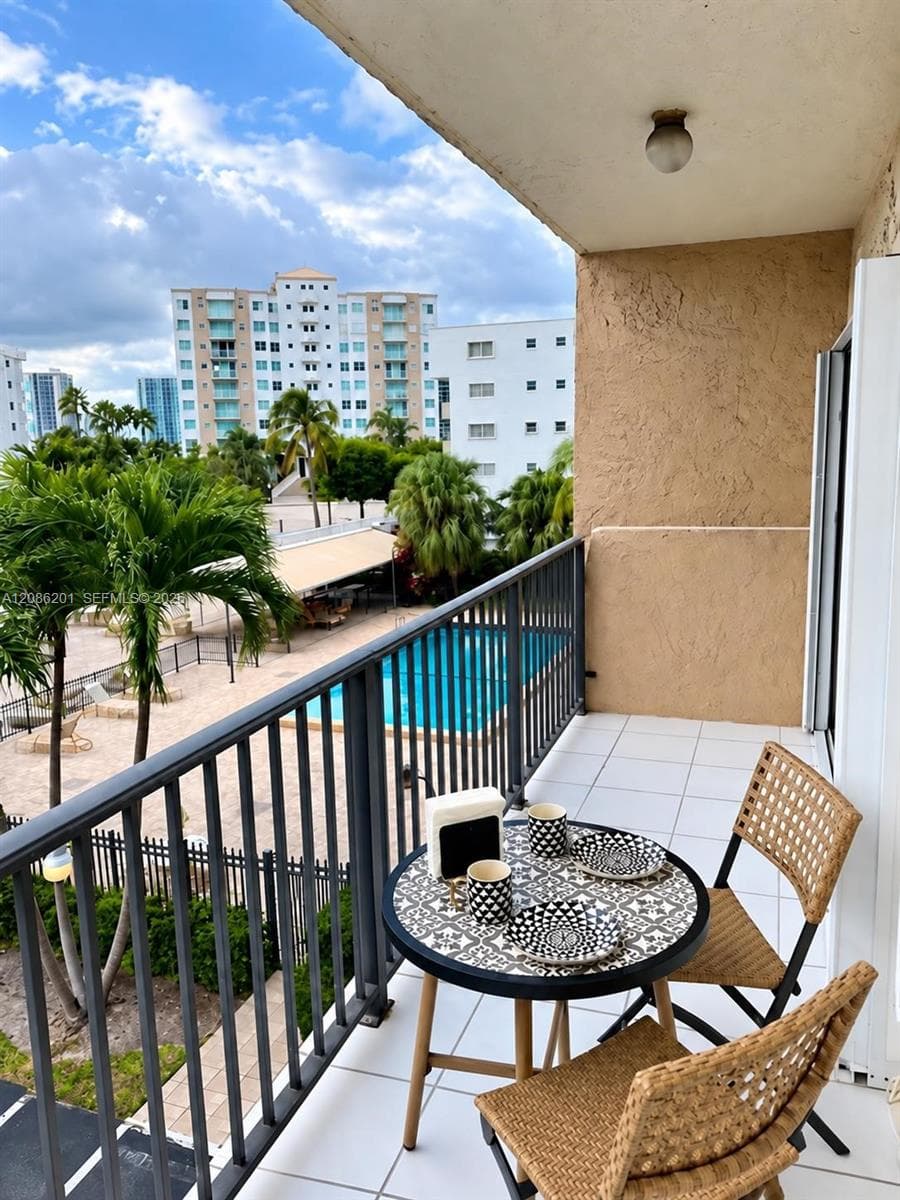 THE ISLES · #413 in Sunny Isles Beach - Photo 2