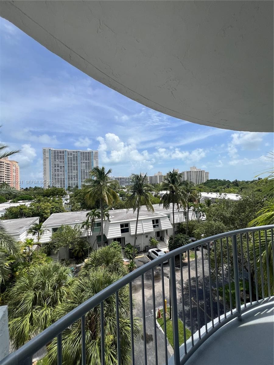 CAPE FLORIDA CLUB CONDO · #506 in Key Biscayne - Photo 14