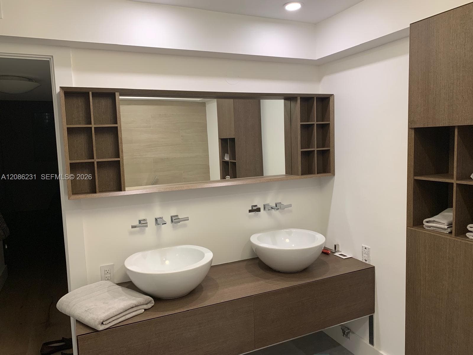 CAPE FLORIDA CLUB CONDO · #506 in Key Biscayne - Photo 4