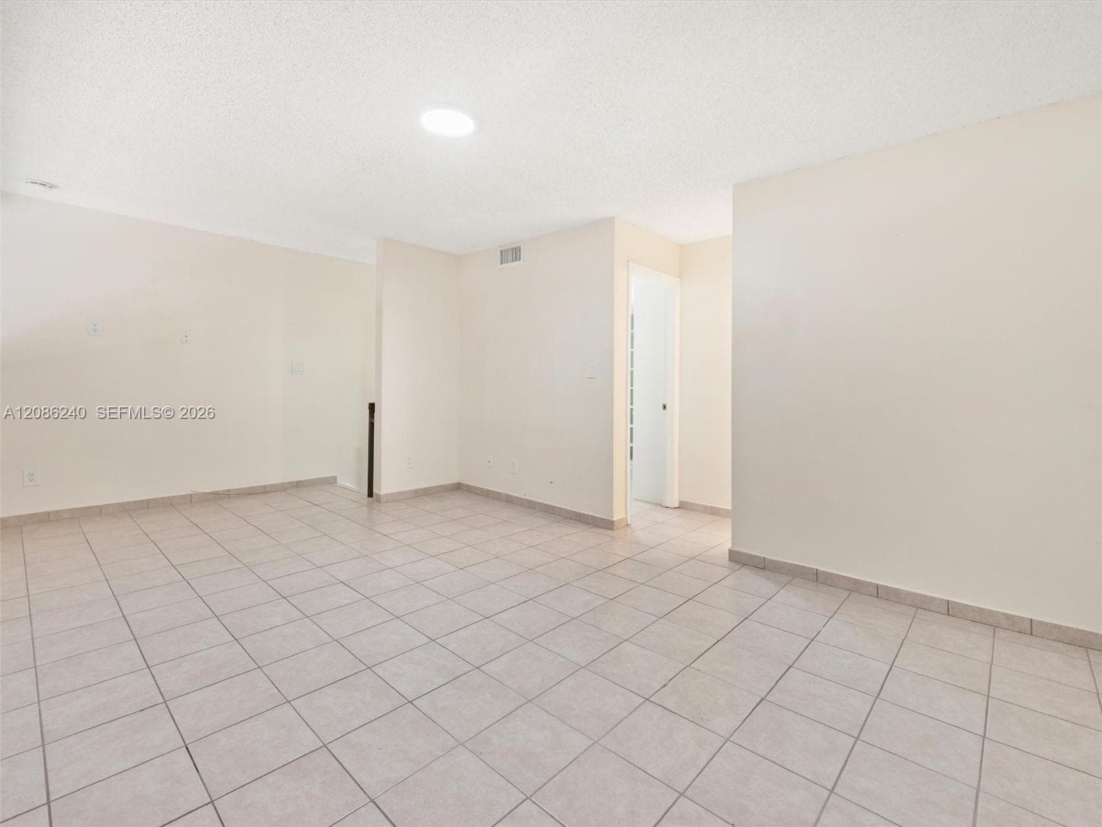 1424 SW 131st Place Cir E photo 12