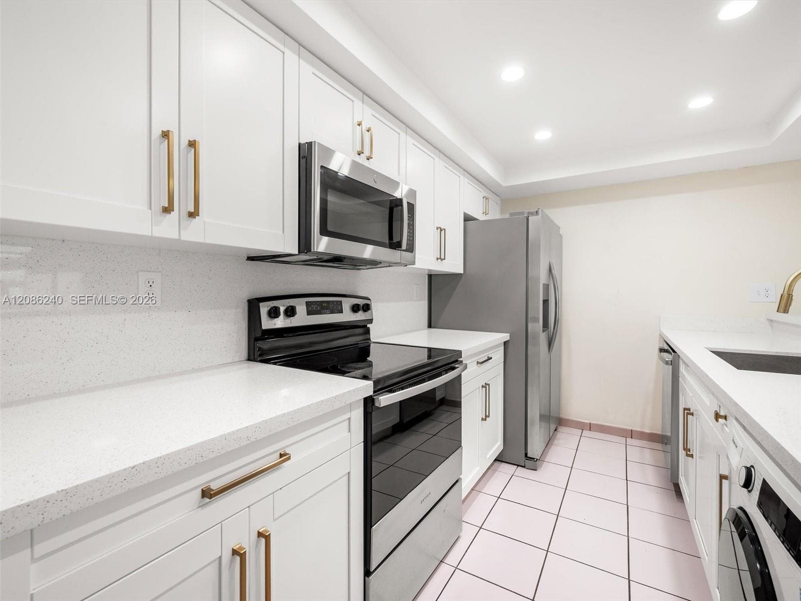 1424 SW 131st Place Cir E photo 7
