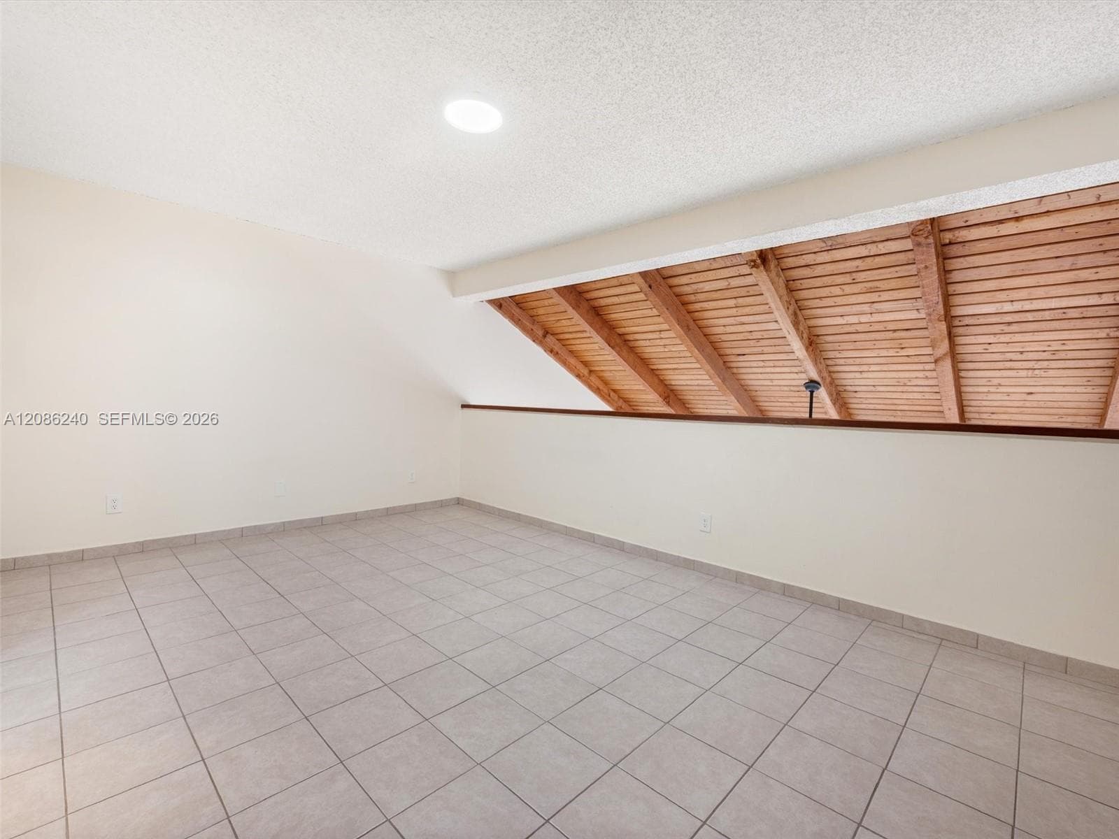 1424 SW 131st Place Cir E photo 11
