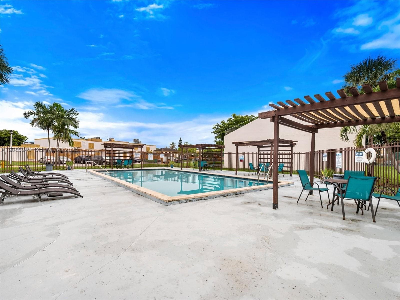 1424 SW 131st Place Cir E photo 25