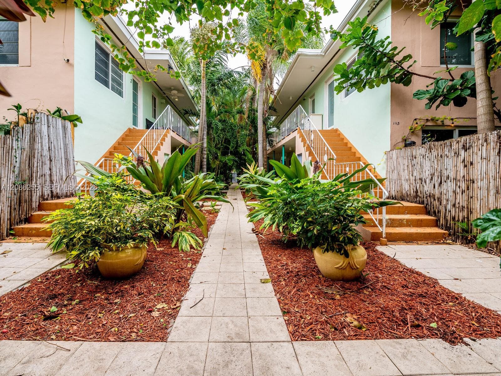 PARK SQUARE CONDO · #7-1127 in Miami Beach - Photo 1