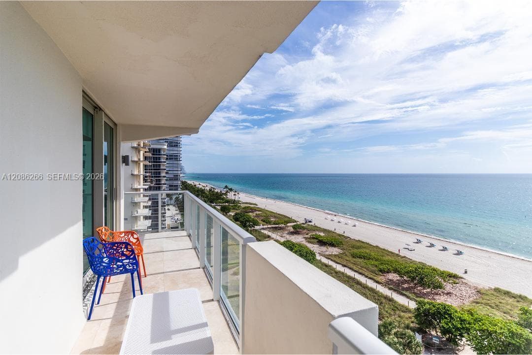 Spiaggia · #1001 in Surfside - Photo 6