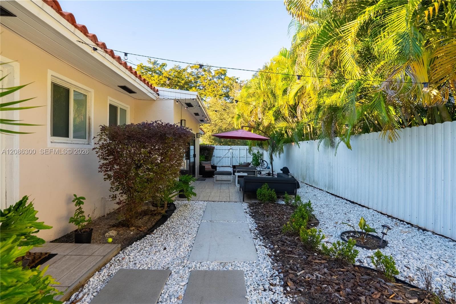 12015 NE 7th Ave photo 54