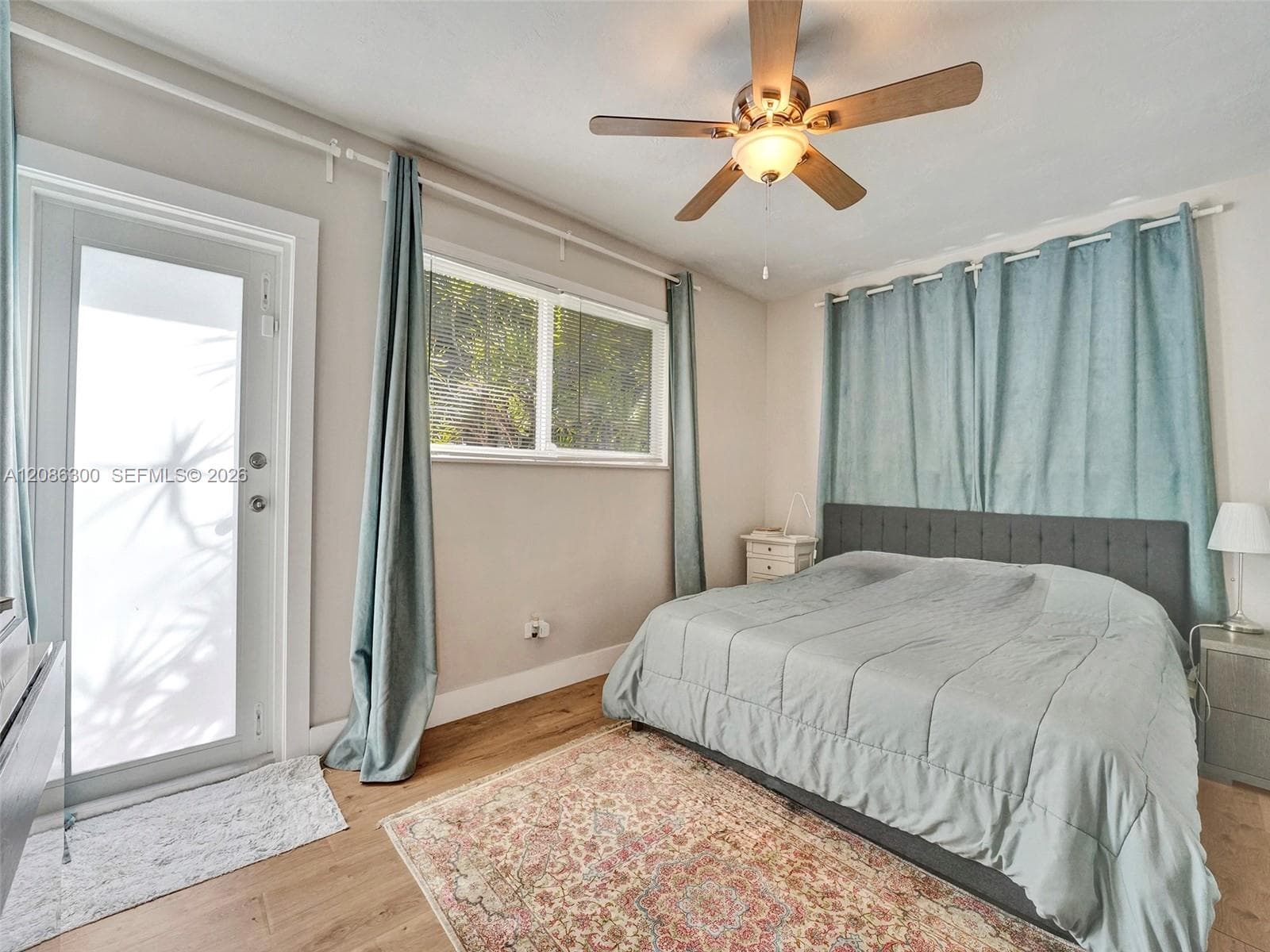 12015 NE 7th Ave photo 19