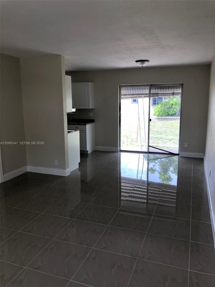 CORONET HALL CONDO · #2 in Hollywood - Photo 2