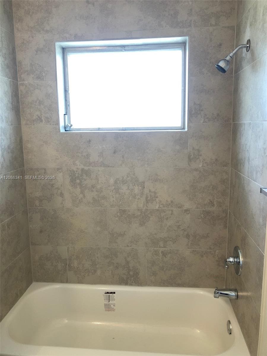 CORONET HALL CONDO · #2 in Hollywood - Photo 7