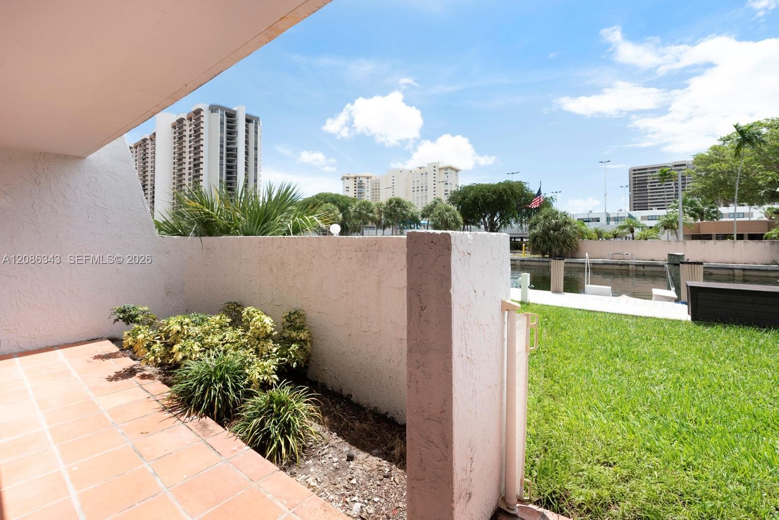 CRICKET CLUBHOUSE CONDO · #108 in Miami - Photo 12