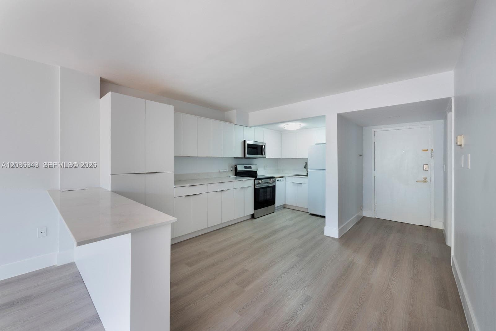 CRICKET CLUBHOUSE CONDO · #108 in Miami - Photo 3