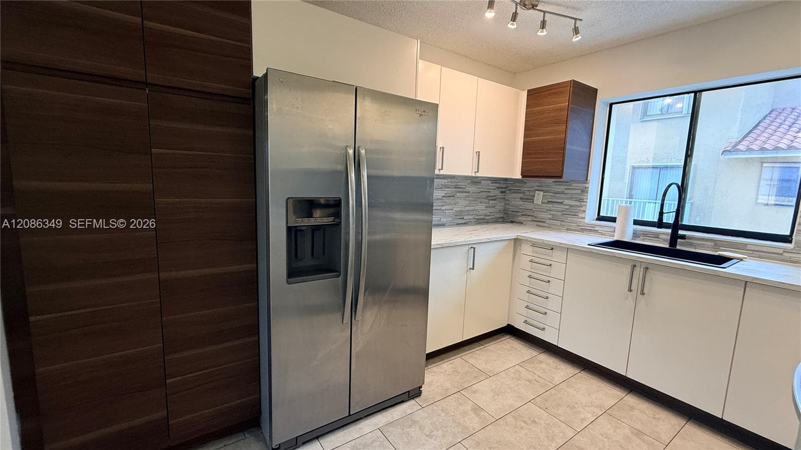 RESIDENCIAL EL PRADO COND · #207 in Hialeah - Photo 4