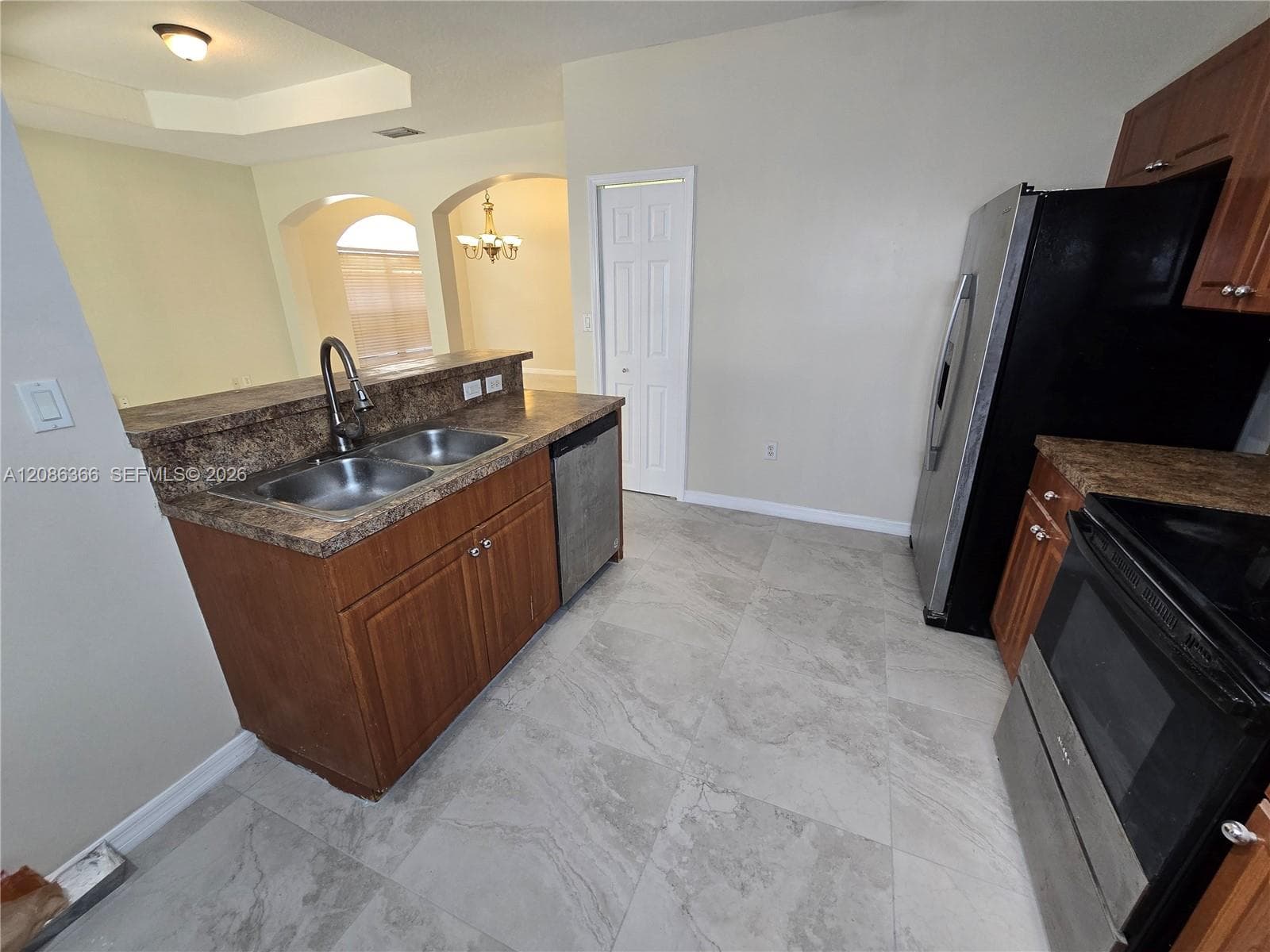 15243 SW 28 TE photo 12