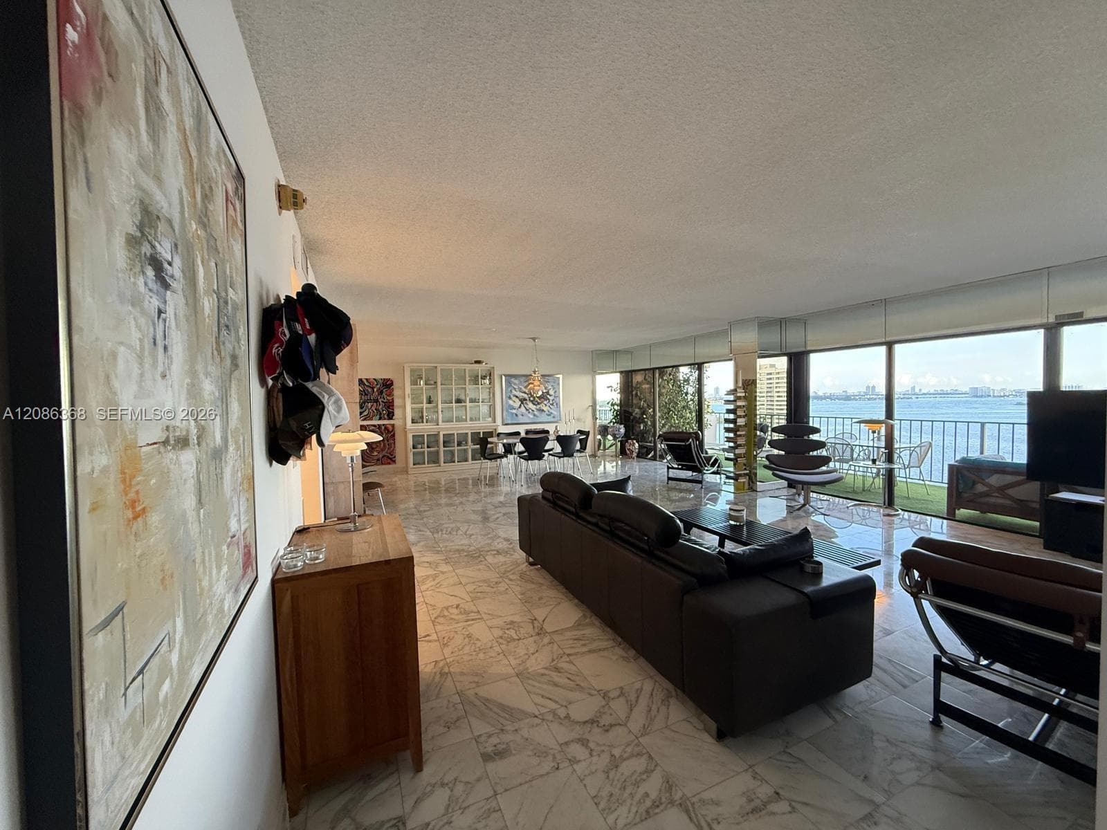 CRICKET CLUB CONDO · #2007 in Miami - Photo 4