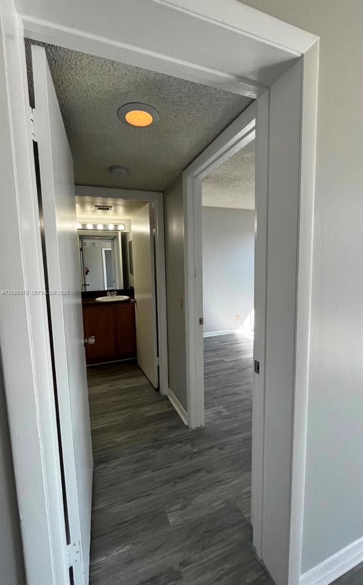 CLEAR LAKE CLUB CONDO · #34 in West Palm Beach - Photo 7