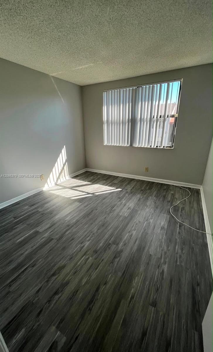 CLEAR LAKE CLUB CONDO · #34 in West Palm Beach - Photo 9