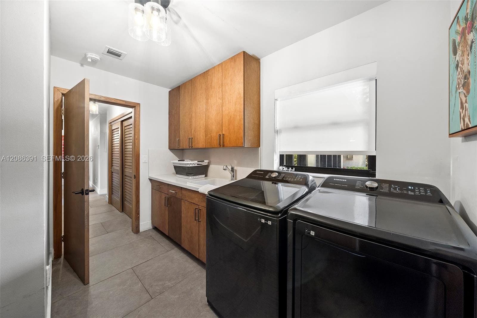 419 Alamanda Dr photo 27