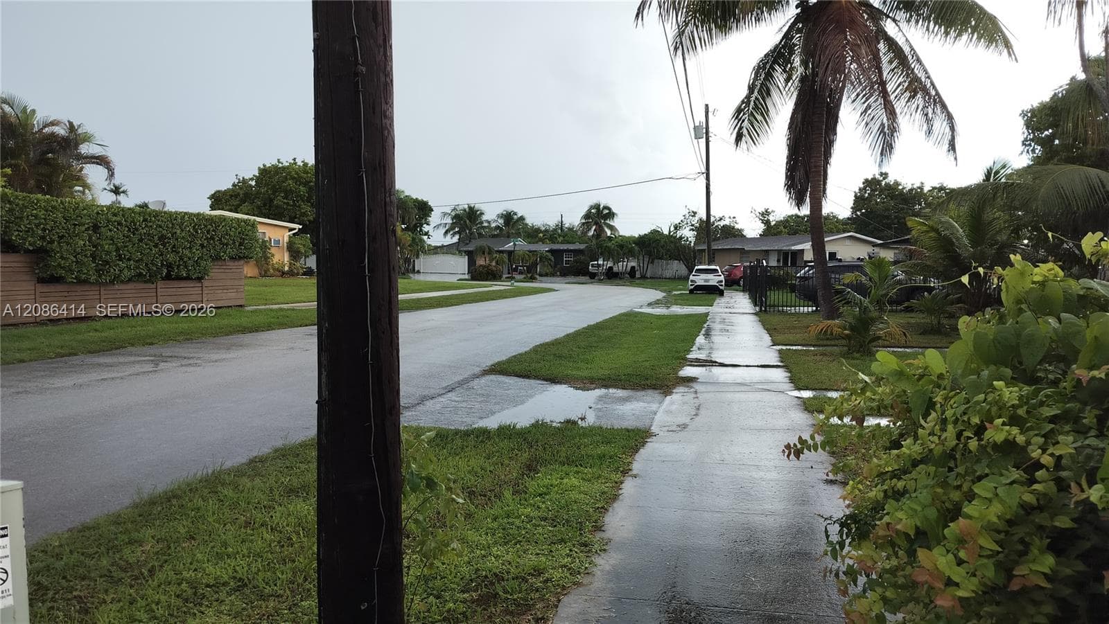 11260 SW 57th Ter photo 17