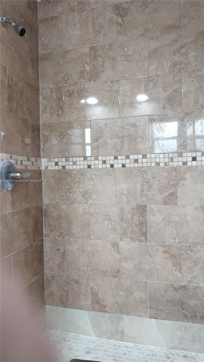11260 SW 57th Ter photo 32