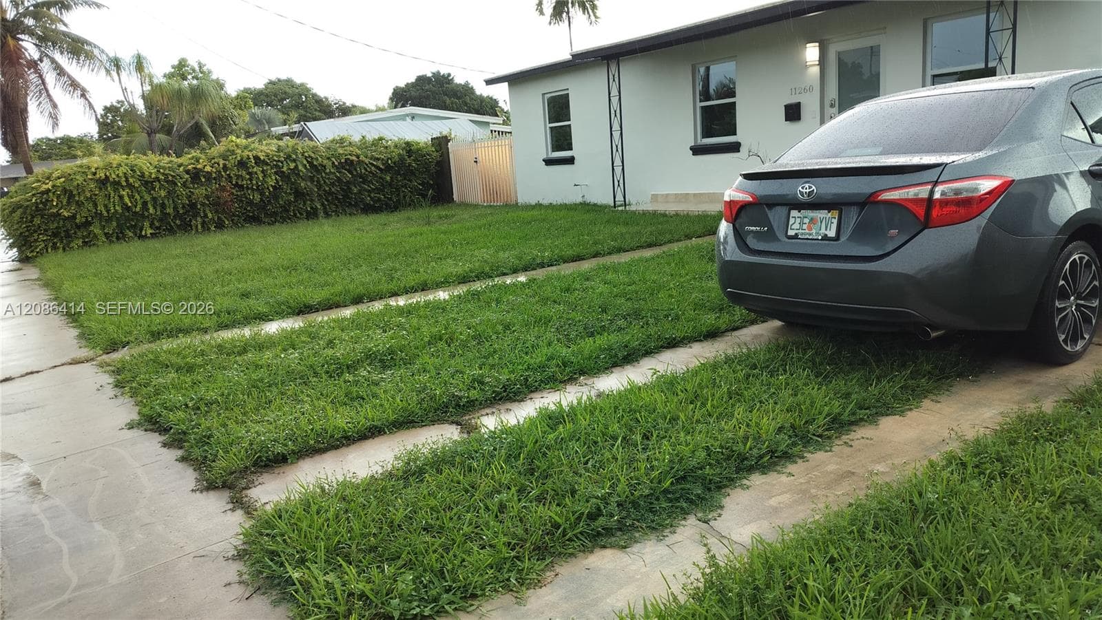11260 SW 57th Ter photo 5