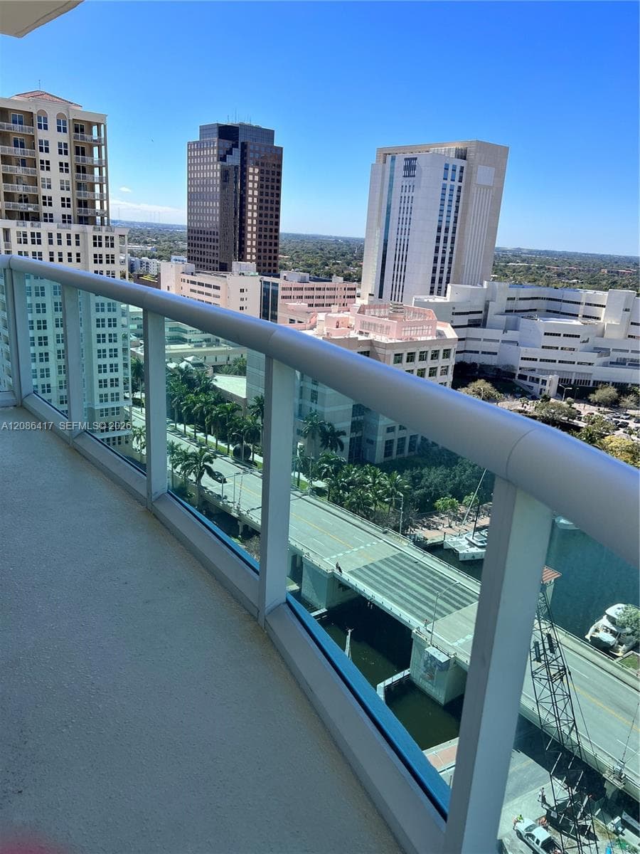 WATERGARDEN CONDO · #2206 in Fort Lauderdale - Photo 9