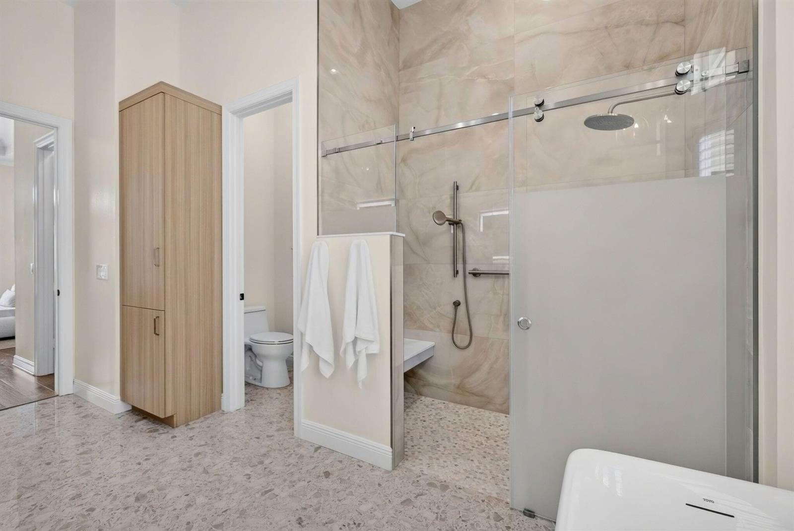 Primary Bath Extra Storage