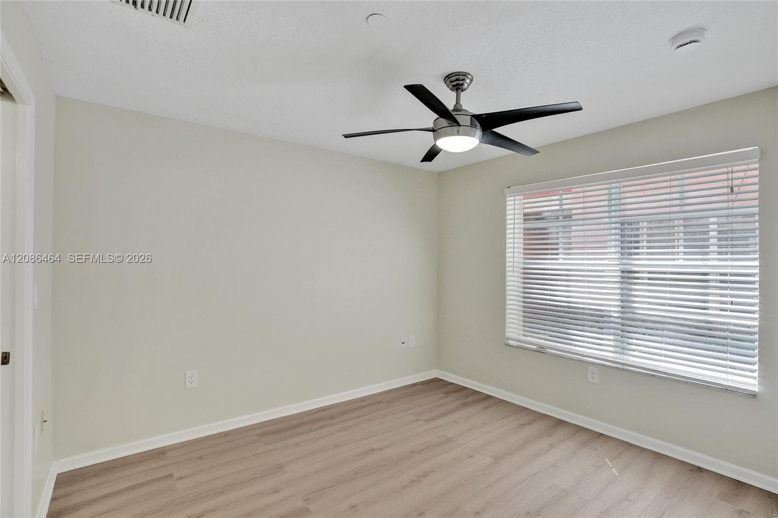 1033 NE 17th Way #1804 photo 35
