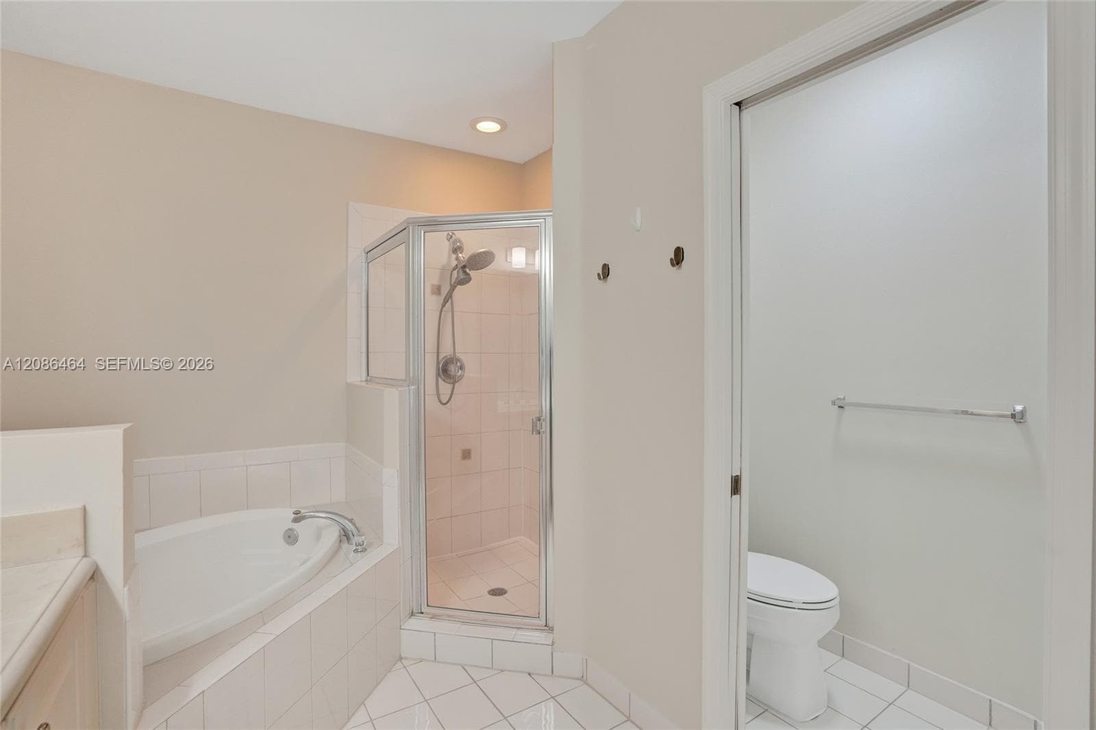 1033 NE 17th Way #1804 photo 21
