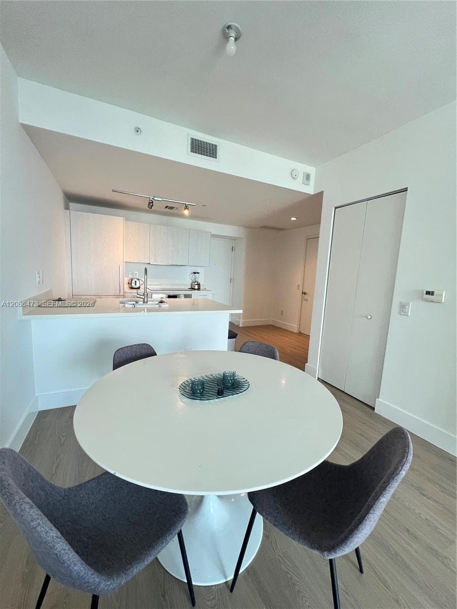 Paraiso Bayviews · #1202 in Miami - Photo 11