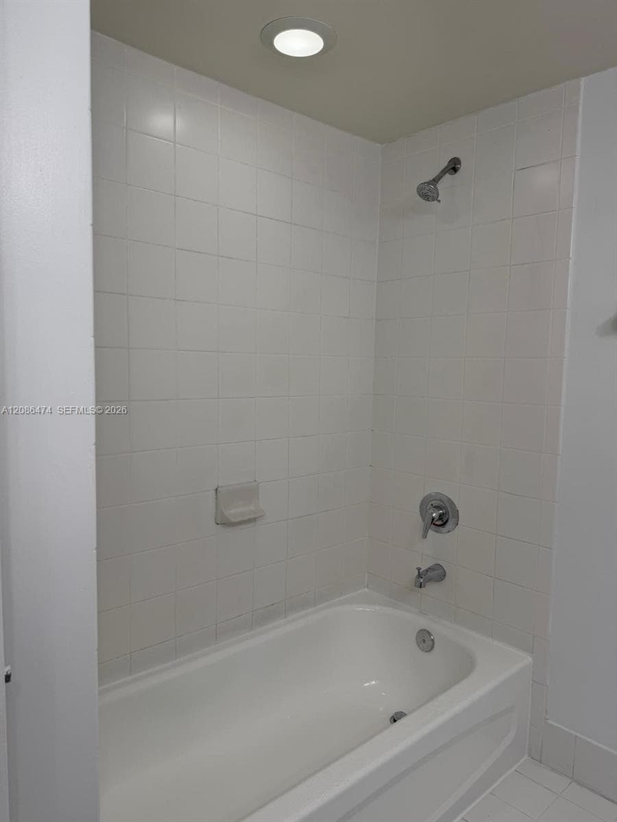 HAVANA LOFTS CONDO · #908 in Miami - Photo 22