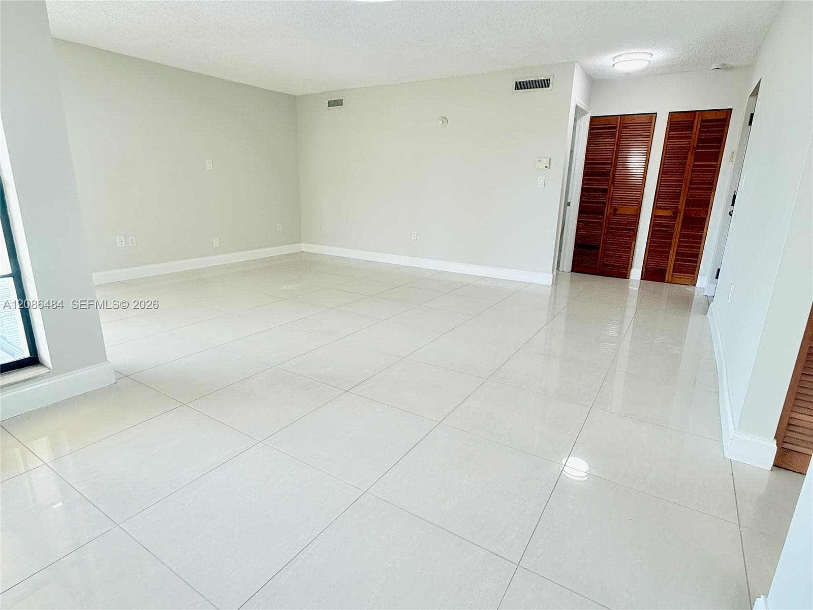 KENLAND BEND NORTH CONDO · #I404 in Miami - Photo 11