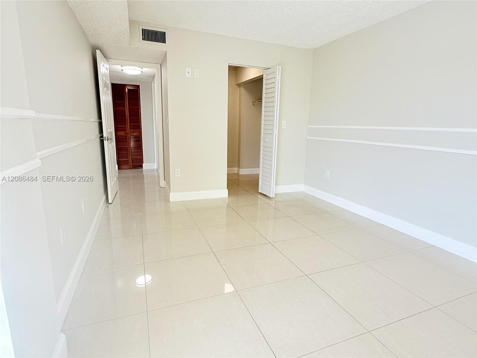 KENLAND BEND NORTH CONDO · #I404 in Miami - Photo 25
