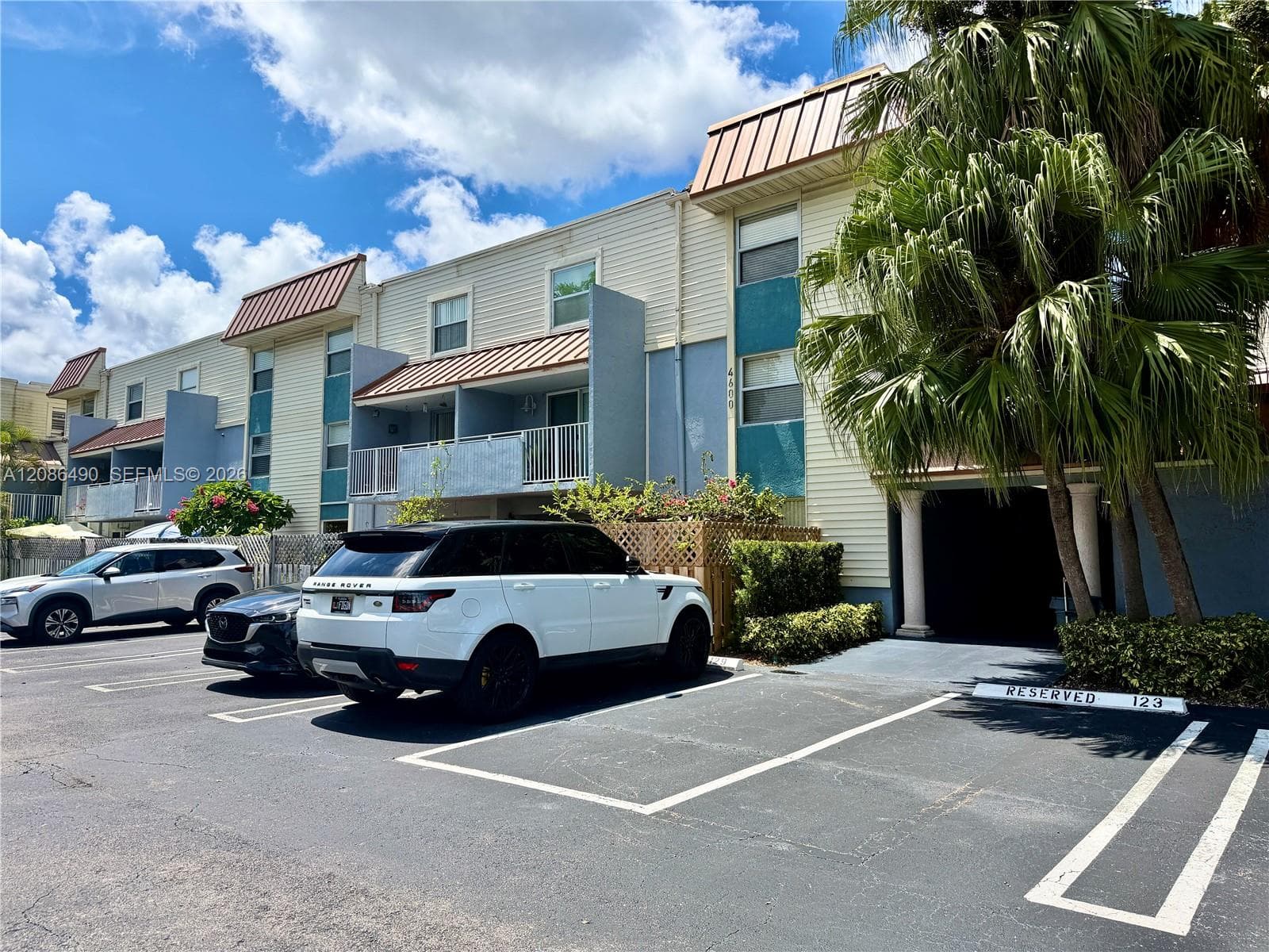 SUNWOOD CONDO · #227 in Miami - Photo 38