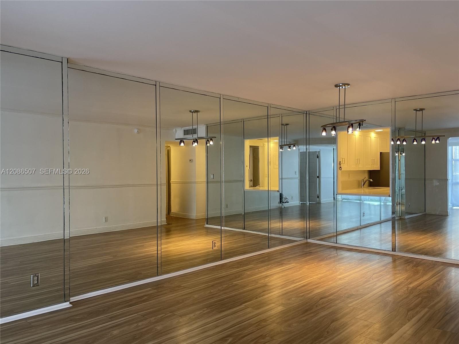 OCEANVIEW PARK CONDO · #106 in Hallandale Beach - Photo 12