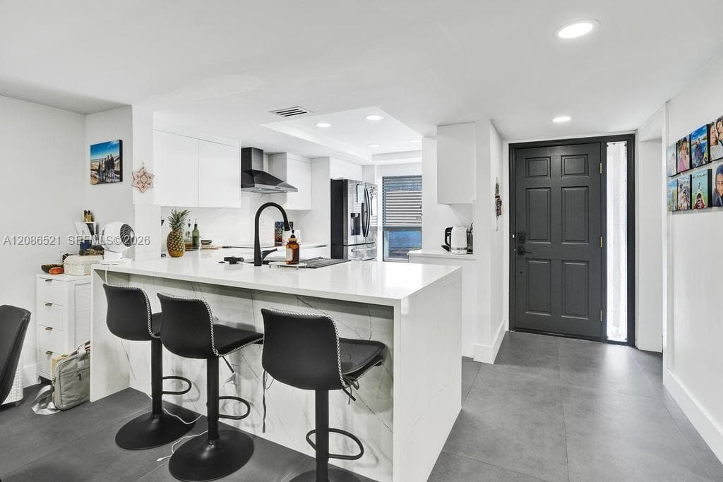 LAKEVIEW TOWNHOUSES CONDO · #77 in North Miami Beach - Photo 2