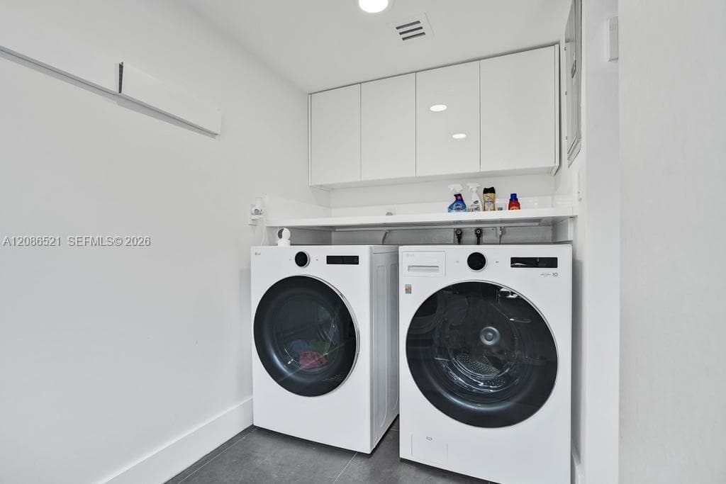 LAKEVIEW TOWNHOUSES CONDO · #77 in North Miami Beach - Photo 6