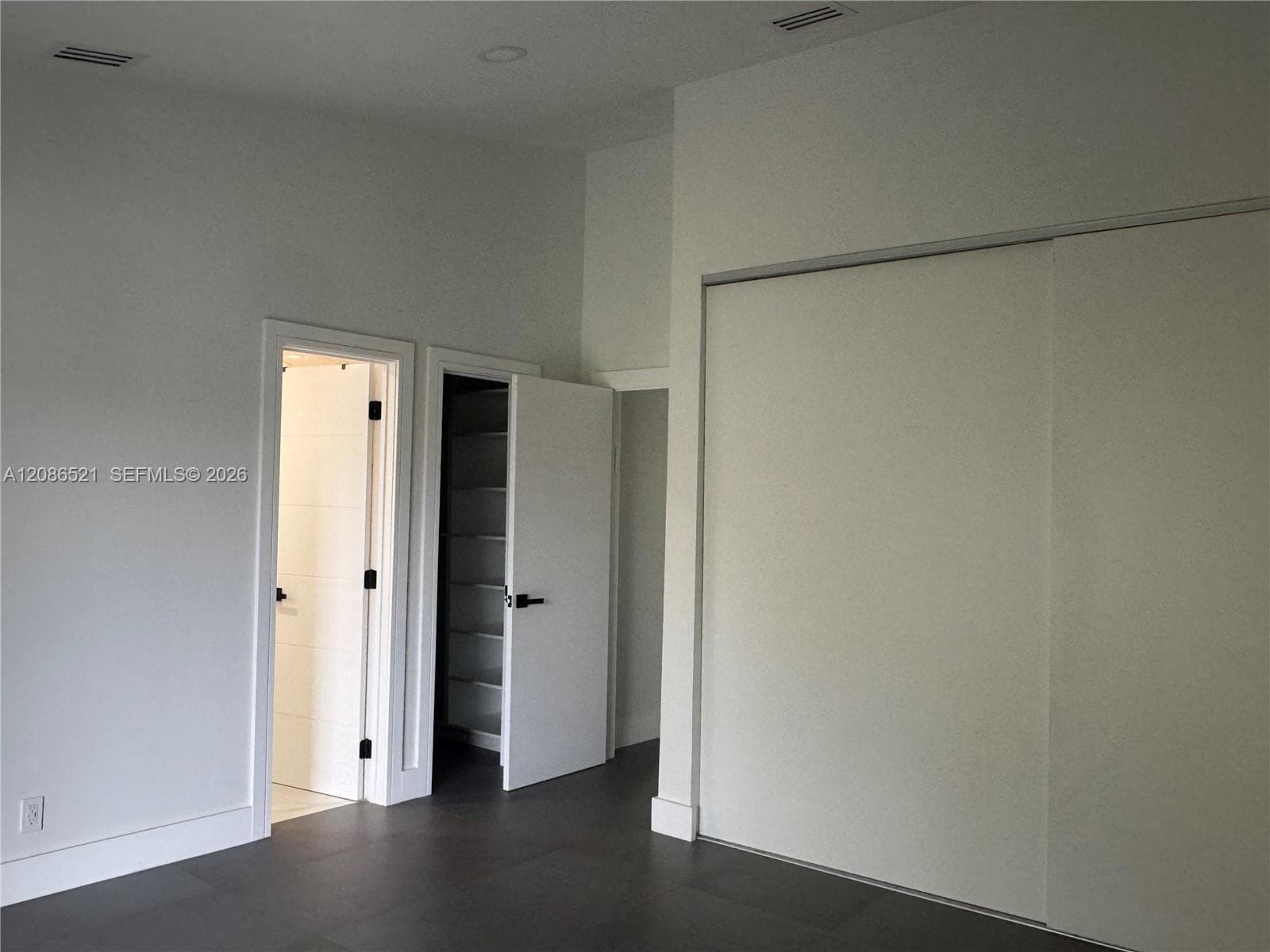 LAKEVIEW TOWNHOUSES CONDO · #77 in North Miami Beach - Photo 46