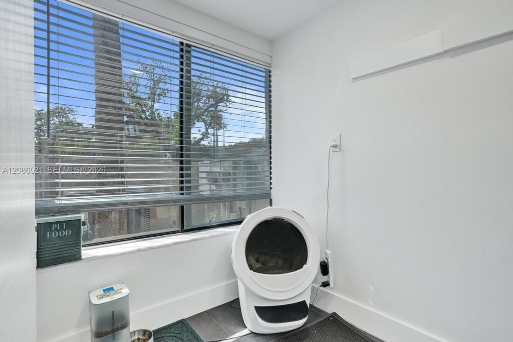 LAKEVIEW TOWNHOUSES CONDO · #77 in North Miami Beach - Photo 7