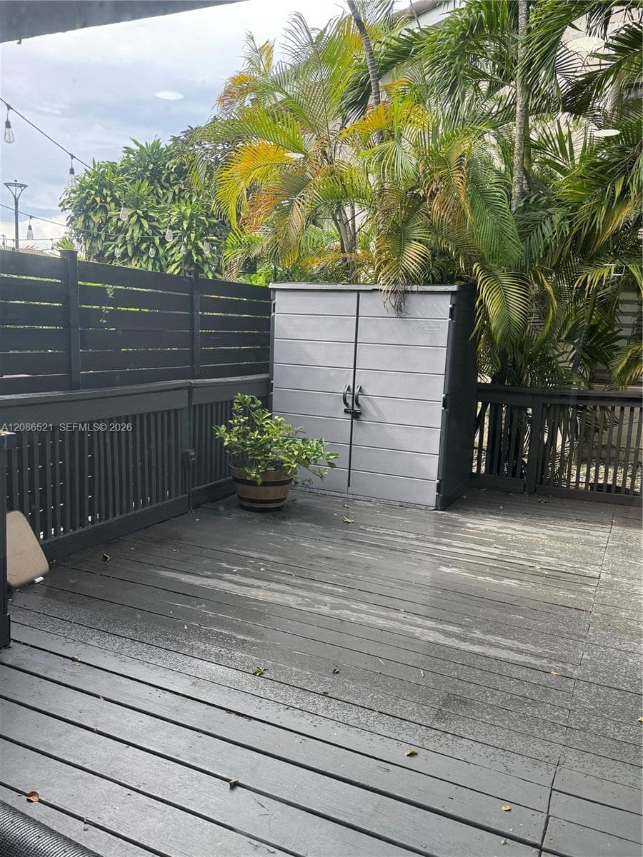 LAKEVIEW TOWNHOUSES CONDO · #77 in North Miami Beach - Photo 40