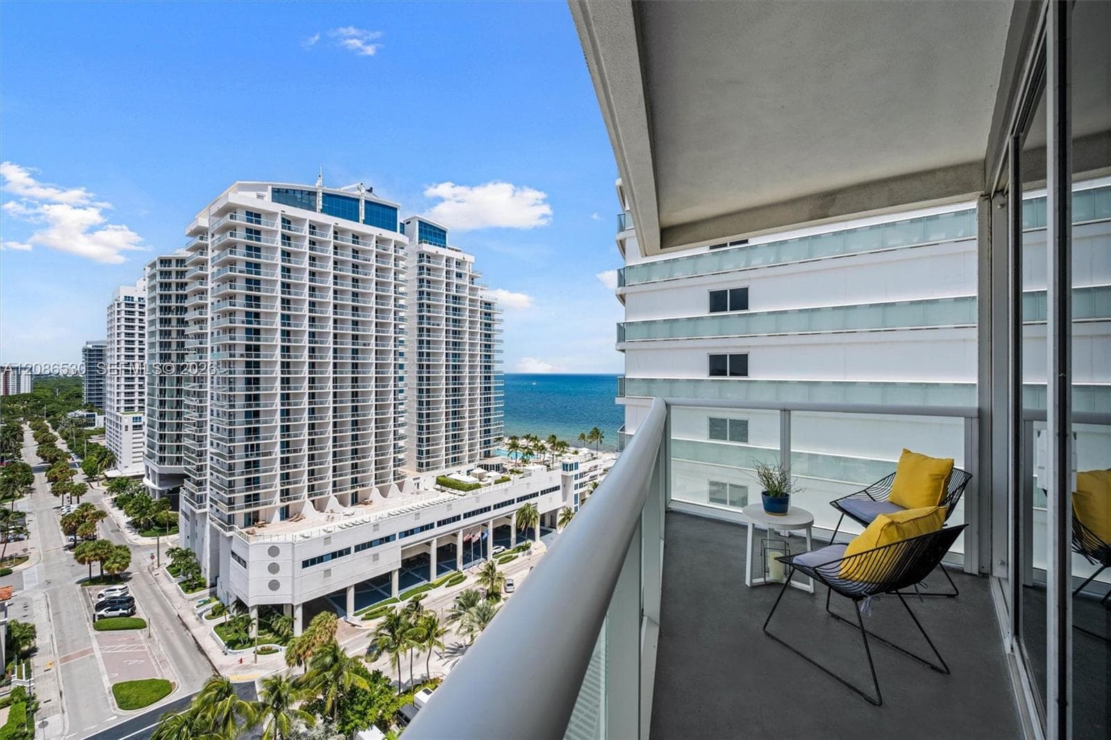FORT LAUDERDALE RESIDENCE · #1508 in Fort Lauderdale - Photo 2