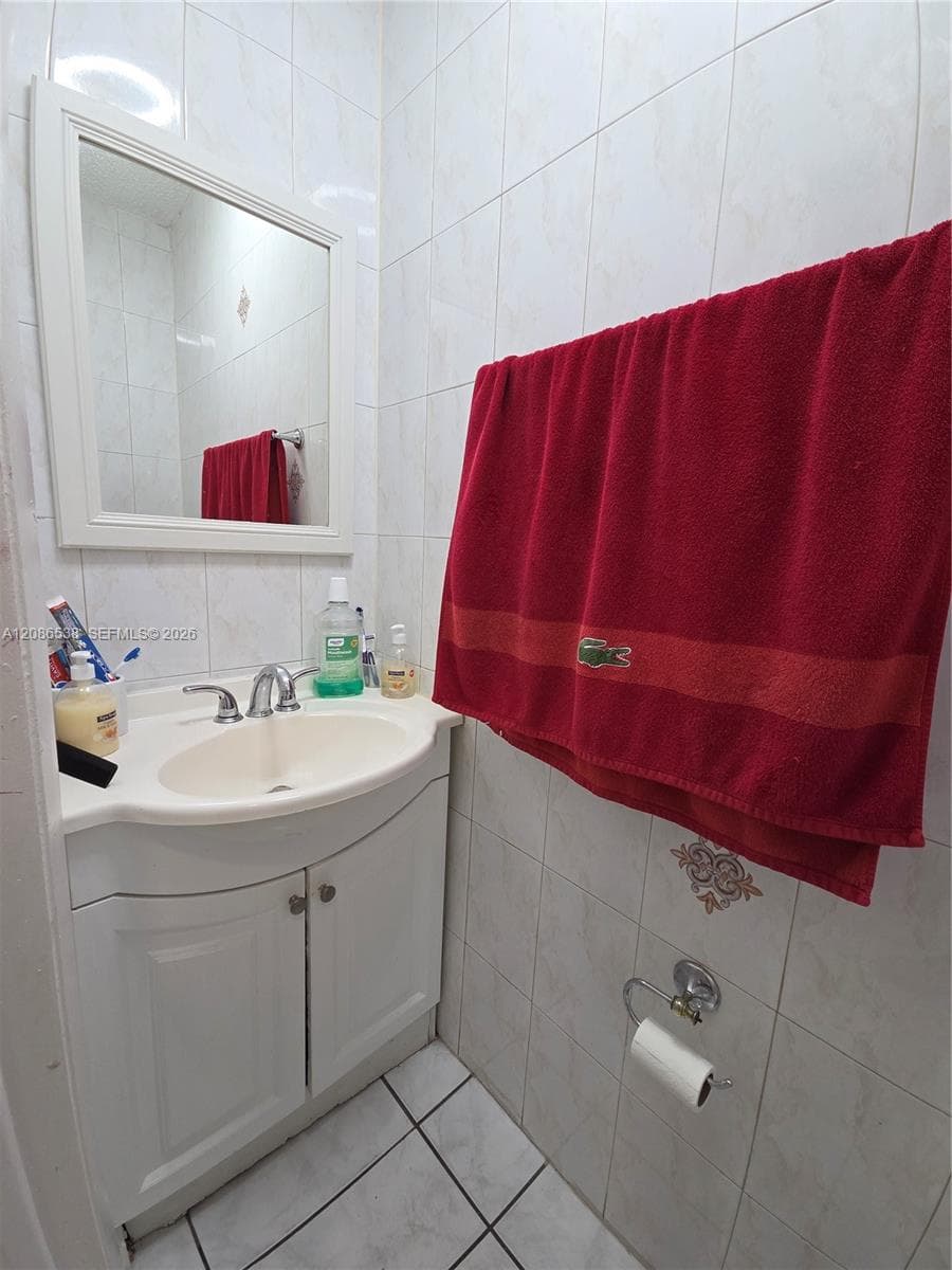 Villa 56 · #401 in Hialeah - Photo 5