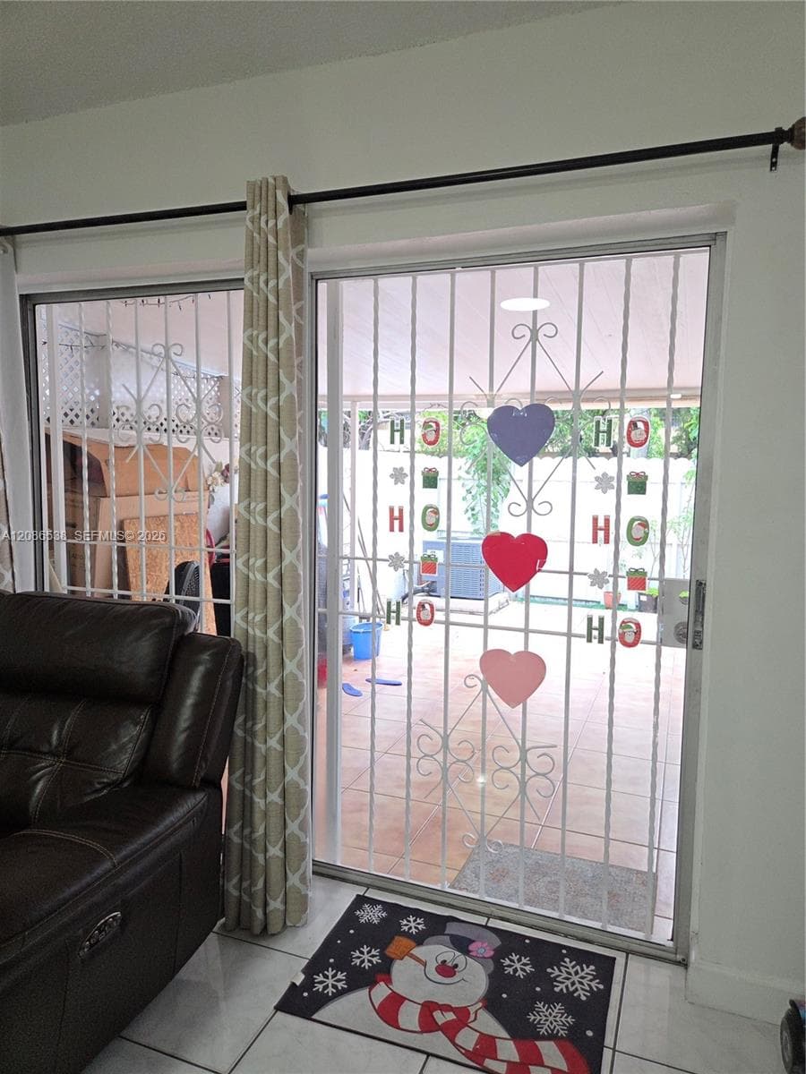 Villa 56 · #401 in Hialeah - Photo 24