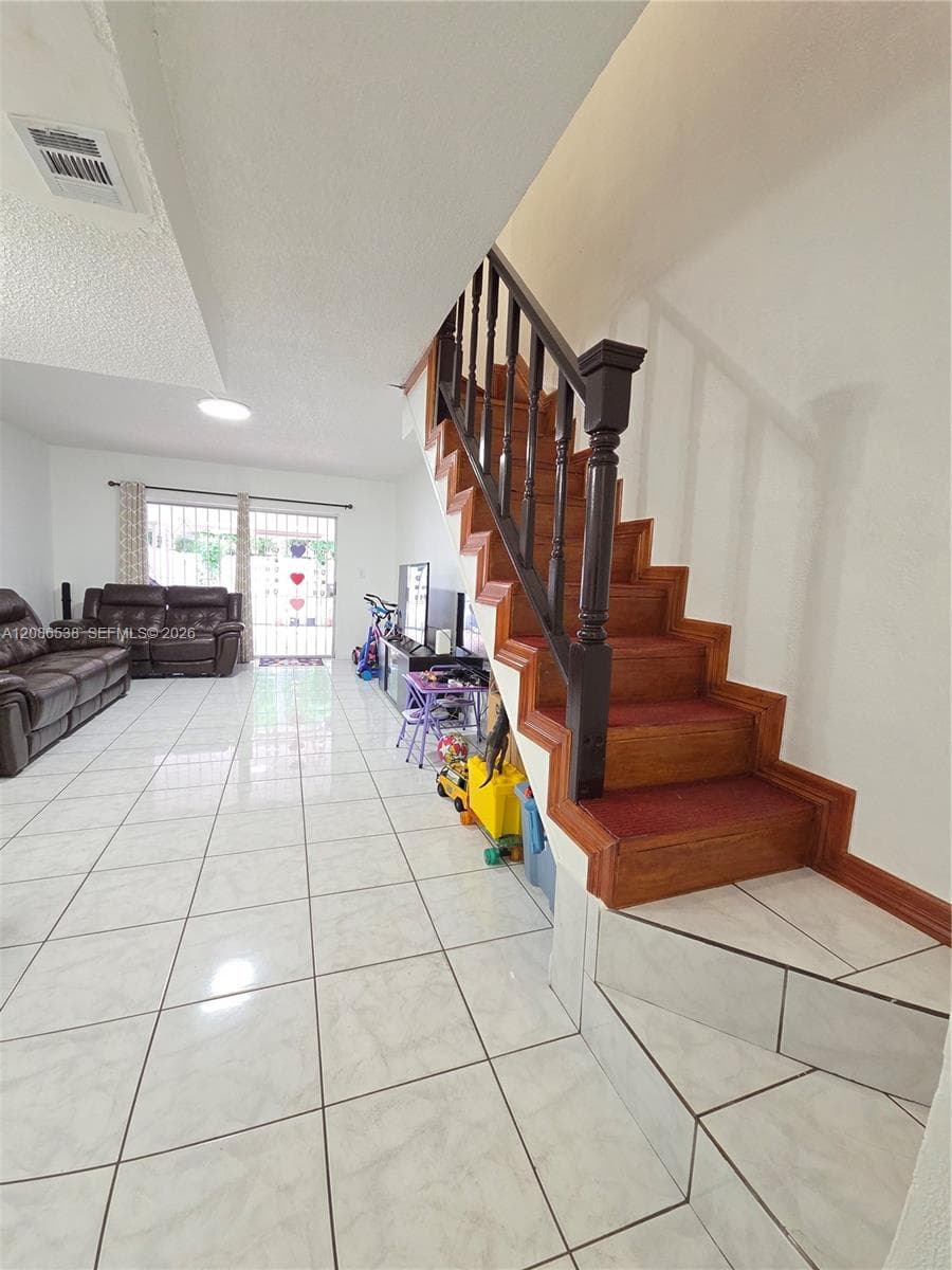 Villa 56 · #401 in Hialeah - Photo 8