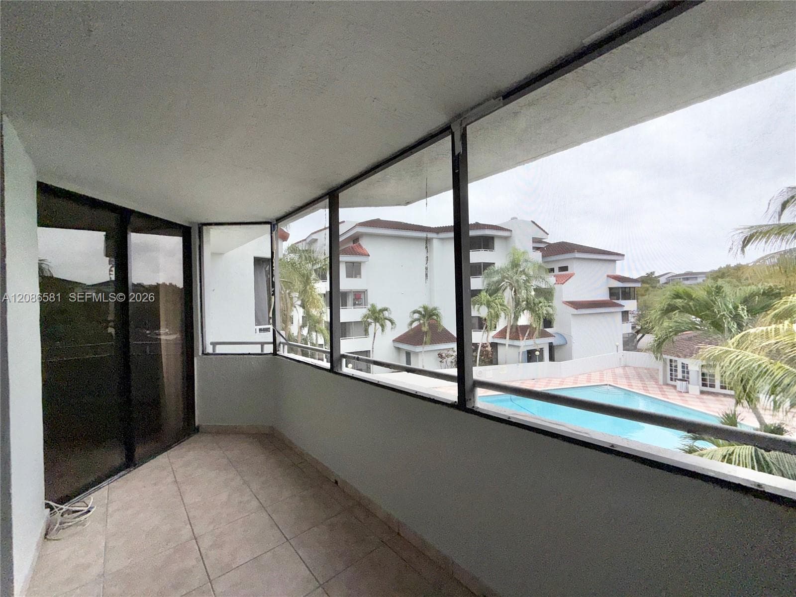 VERABELLA FALLS CONDO · #F-310 in Miami - Photo 6